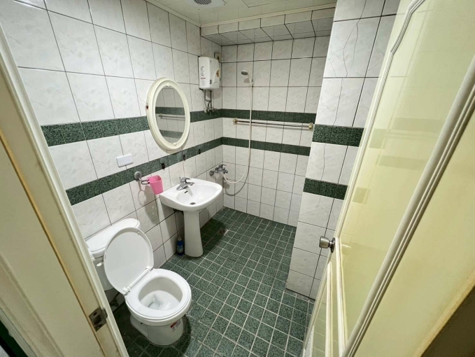 🌟賴厝國小旁｜可租補｜生活機能方便｜傢俱齊全🌟（第5張）