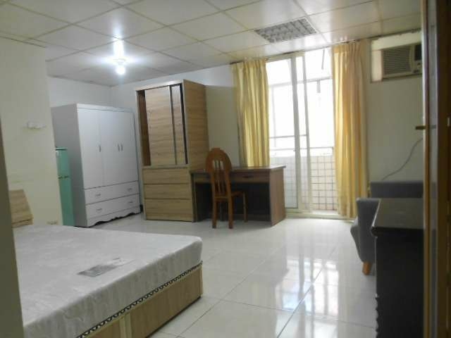 免仲介費 中壢後站地區公寓4樓新網路大套郎出租 - Image 1