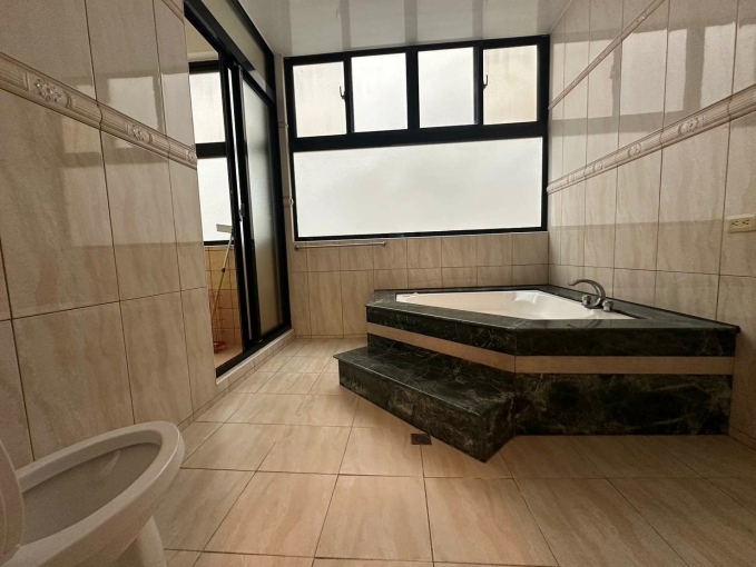 [建豐文教區核心]樹海窗景/木質裝潢/質感大器車墅/可租補（第7張）