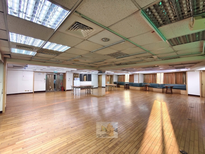 台中公園｜日曜天地OUTLET｜邊間｜商辦辦公大樓（第10張）