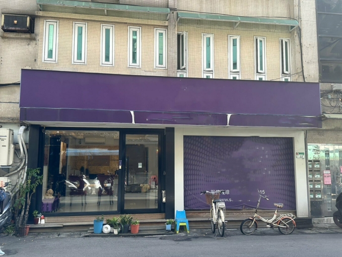 天母新光三越旁黃金店面（第1張）