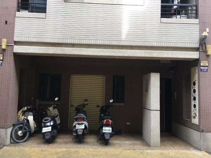 近中科、靜宜、弘光大學，陽台獨洗獨曬套房 - Image 10