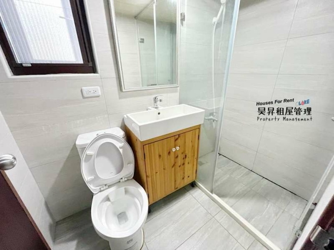 近台體大、LALAPORT、一中街、火車站💗陽台獨洗曬💗乾溼分離(第4張)