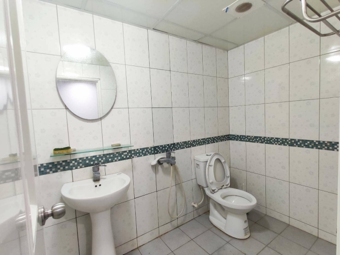 西市場商圈小資女套房/含管含水可租補/限女性 - Image 12