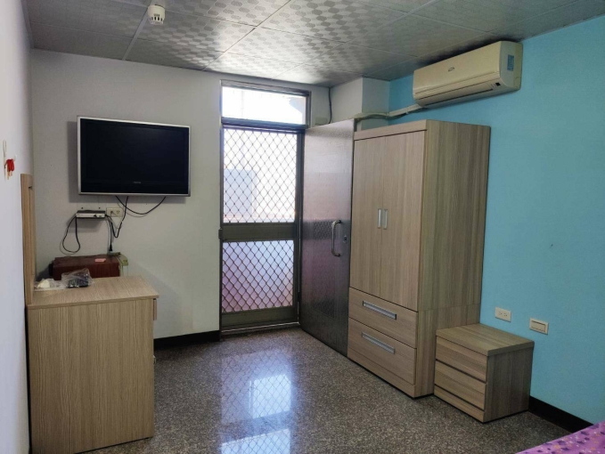 西市場商圈小資女套房/含管含水可租補/限女性 - Image 9