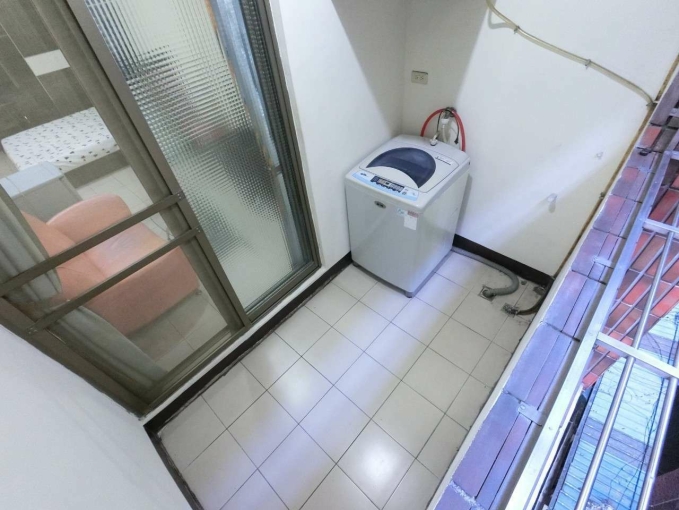 小資可租補✨陽台獨洗✨lalapor✨新時代✨台中火車站✨(第12張)