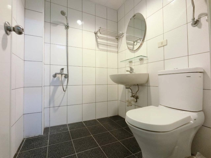 小資可租補✨陽台獨洗✨lalapor✨新時代✨台中火車站✨(第10張)