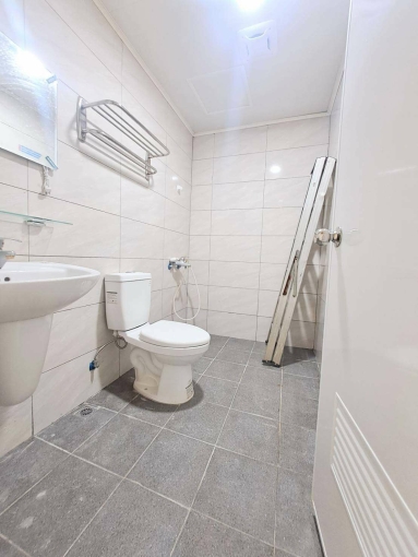 可租補☆正一房一廳☆有飲水機（第13張）