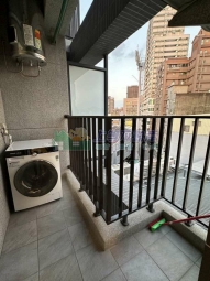 近棒球場.大遠百精緻陽台電梯網路套房 - Image 13