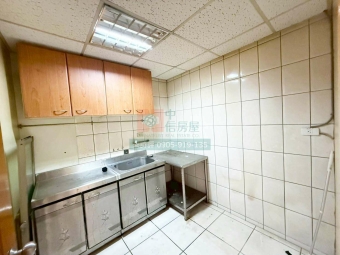 🏙️ 【稀有釋出｜藝文特區中正路商辦出租】 🏙️（第11張）