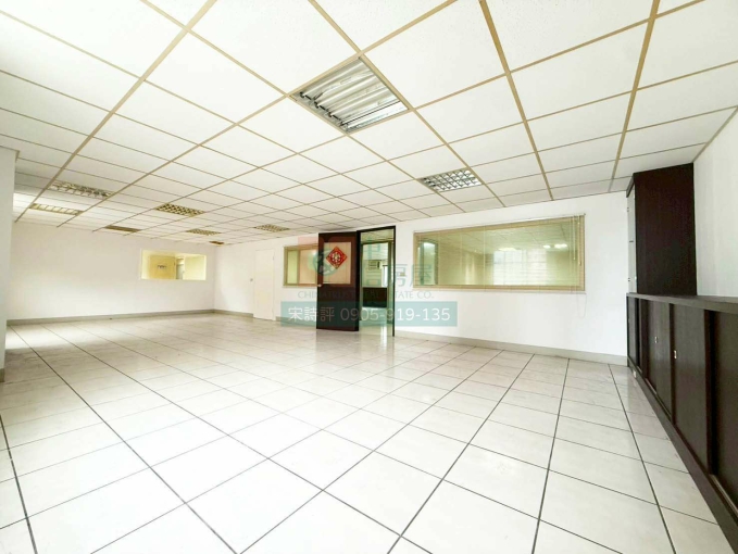 🏙️ 【稀有釋出|藝文特區中正路商辦出租】 🏙️(第4張)