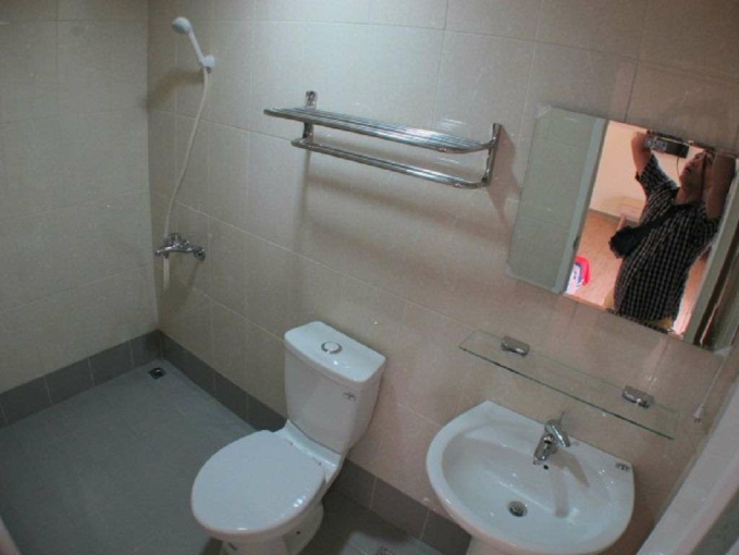 租補*電梯*管理員*飲水機*子母車*流理台*採光佳*很新～ - Image 2