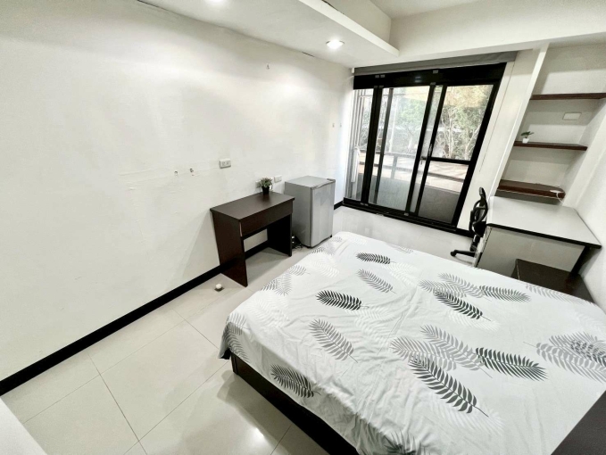 聽說有個蛋捲很紅⚡可租補✨陽台獨曬💕近美術館 文心森林公園⚡宇你相見（第1張）