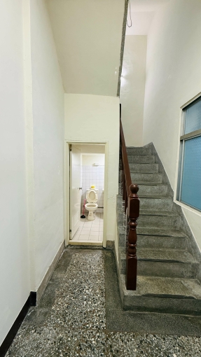 南屯高鐵安靜透天|四房大空間+全新廚具+庭院車位 - Image 4