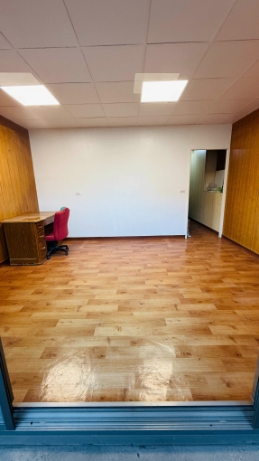 南屯高鐵安靜透天|四房大空間+全新廚具+庭院車位 - Image 14