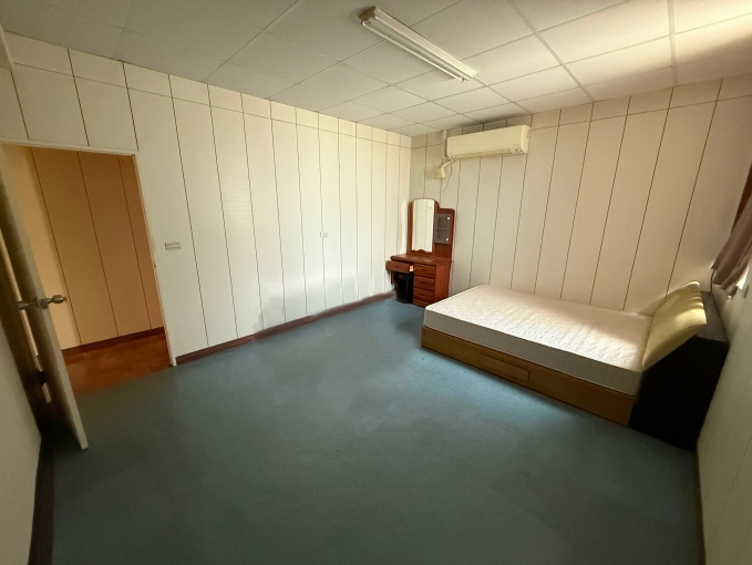 南屯高鐵安靜透天|四房大空間+全新廚具+庭院車位 - Image 13