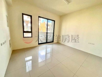 沙鹿市區臨路車庫透天（第5張）