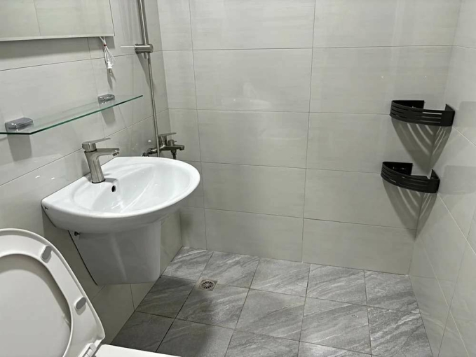 府中捷運站❤️南雅夜市❤️全新裝潢❤️租補對外窗 - Image 5