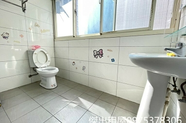 傑出租屋/稀有站前電梯,採光佳,可補助,免追垃圾車!（第5張）