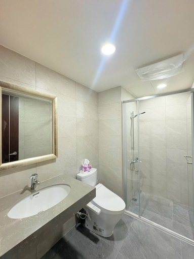 二房二廳🏠陽台獨洗🏠租屋補助🏠電梯🏠子母車🏠流理台🏠可戶籍🏠管理員🏠平面車位🏠家具電全配（第5張）