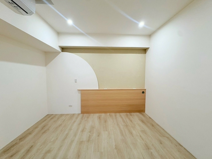 二房二廳🏠陽台獨洗🏠租屋補助🏠電梯🏠子母車🏠流理台🏠可戶籍🏠管理員🏠平面車位🏠家具電全配（第2張）