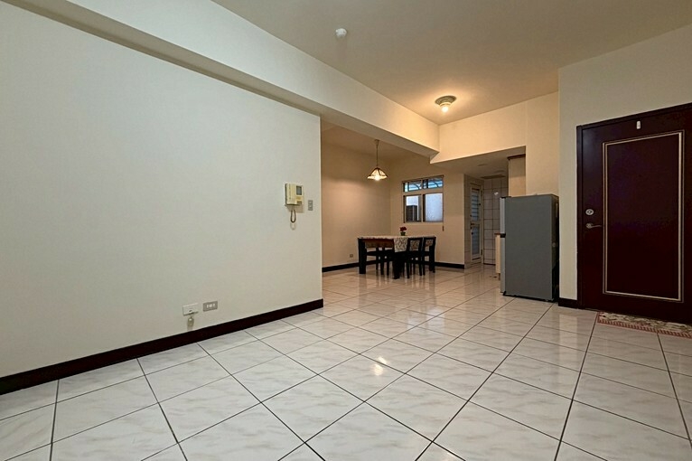 租屋找77過好年✿藝文同社區最溫馨,3改2房車,可寵可補助（第1張）