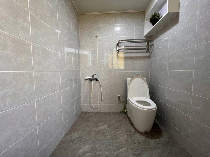 北區 可租補 近一中 獨洗曬 公寓爬梯套房很便宜（第8張）