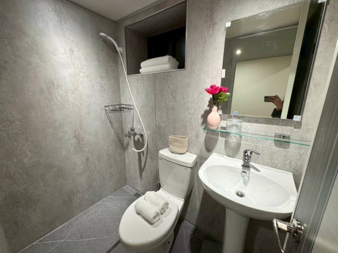 大同區.中山站.全新.代收垃圾.明亮設計感套房303(第8張)