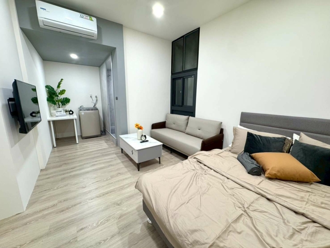 大同區.中山站.全新.代收垃圾.明亮設計感套房303(第1張)