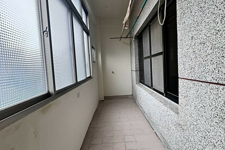 兆基社會住宅🏠信一路市中心寬敞三房🏠(第9張)