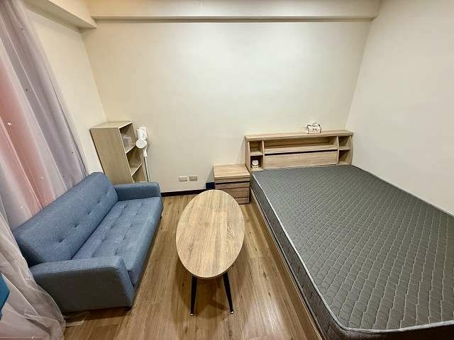 💞大象租屋💞中原電梯獨立大套房.漂亮裝璜.高級傢俱.有管理員.有陽台.專用洗衣機 - Image 4