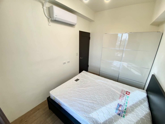 親家潮世代❤可租補❤一房兩廳❤陽台獨洗❤傢俱全配❤機車位(第5張)