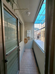 新莊蛋黃區大四房 交通環境超便利 - Image 11