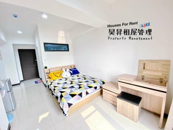 電梯新屋💟走路到興大💟可租補雙租補💟近忠孝夜市、lalaport💟採光佳💟陽台獨洗獨曬💟乾溼分離💟室內機車位💟子母車💟飲水機 - Image 3