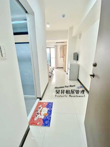 電梯新屋💟走路到興大💟可租補雙租補💟近忠孝夜市、lalaport💟採光佳💟陽台獨洗獨曬💟乾溼分離💟室內機車位💟子母車💟飲水機 - Image 8