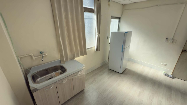 全新裝潢|2戶可選|可貓咪 - Image 9