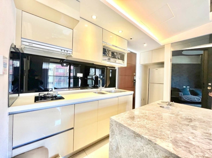 🧡加賴約🧡電梯兩房一廳🧡傢俱電全配🧡百萬裝潢🧡含機械車位🧡秒殺物件🧡 - Image 6