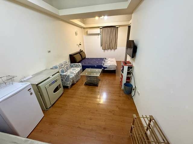 💞大象租屋💞近SOGO.威尼斯影城旁.漂亮網路大套房.附傢俱.家電.有流理台.專用洗衣機（第2張）