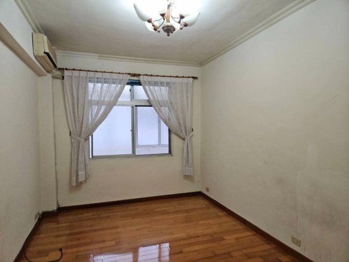 捷運區公所 全新裝修 3樓 可多人租補（第2張）