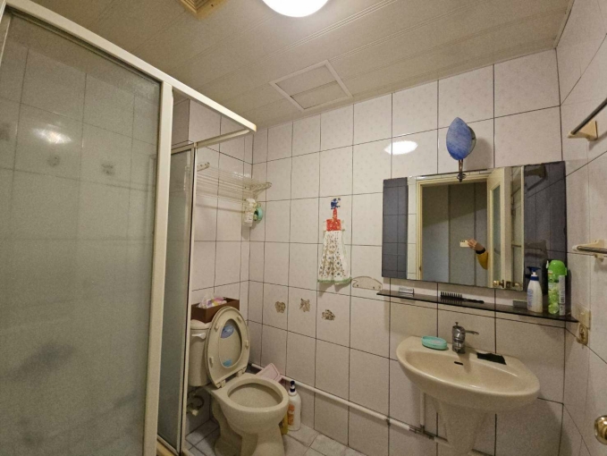 捷運區公所 全新裝修 3樓 可多人租補（第5張）