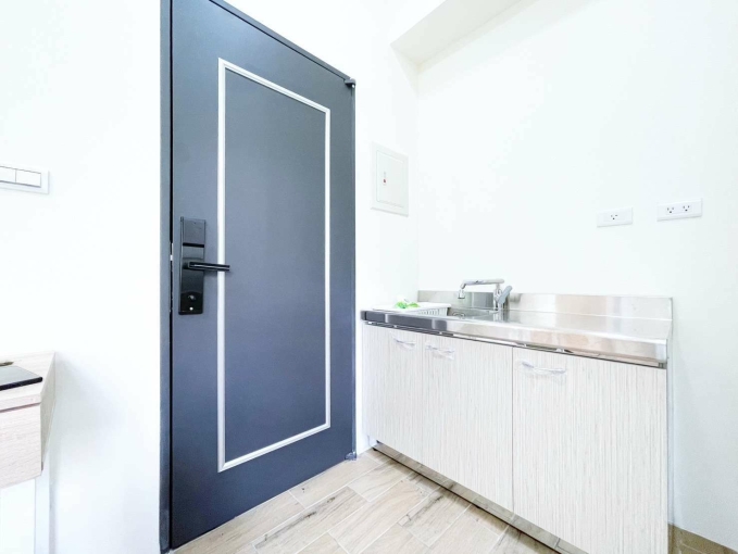 可報稅租補#電梯套房#陽台獨洗曬(第6張)