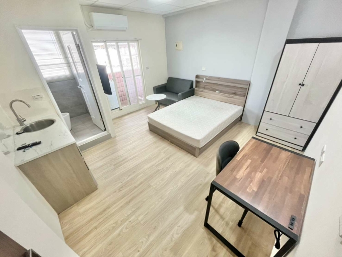 獨自升級🌞陽台獨洗曬🌥全新可租補💕流理台🍂雙層冰箱(第1張)