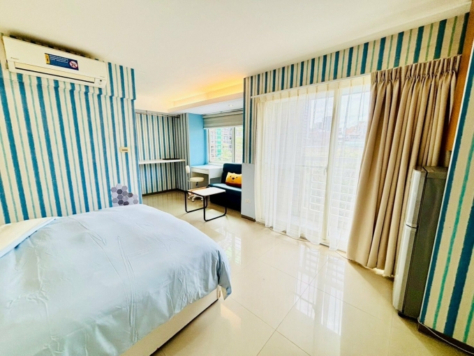 西門捷運商圈電梯溫馨套房可短租（第1張）