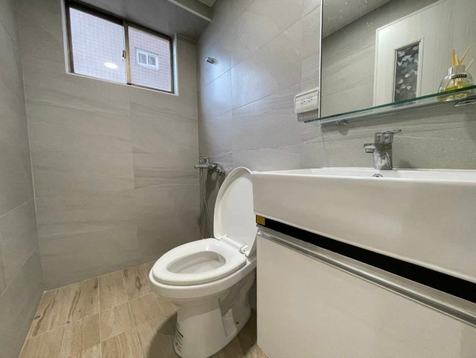 台南市永康區中正路三房二廳二衛一陽台一平車 - Image 3