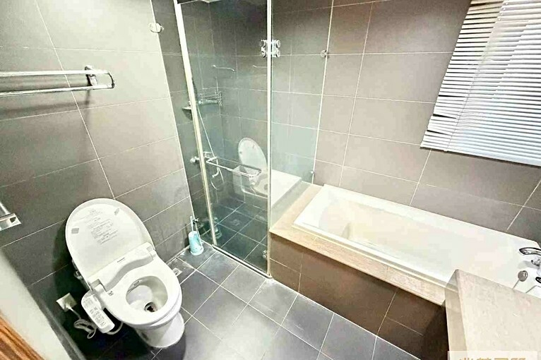 兆基社會住宅🏠近家樂福/大遠百⭐高樓視野🉑雙租補（第12張）