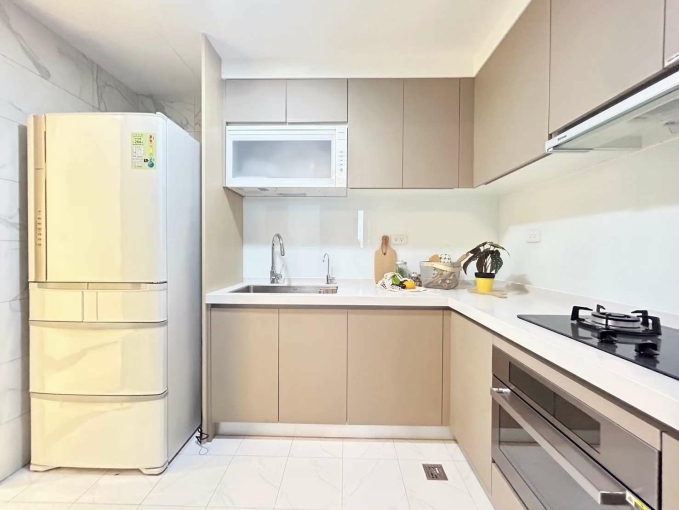 可短租可租補含車位!!立刻入住全新完工，跟照片一模一樣（第6張）