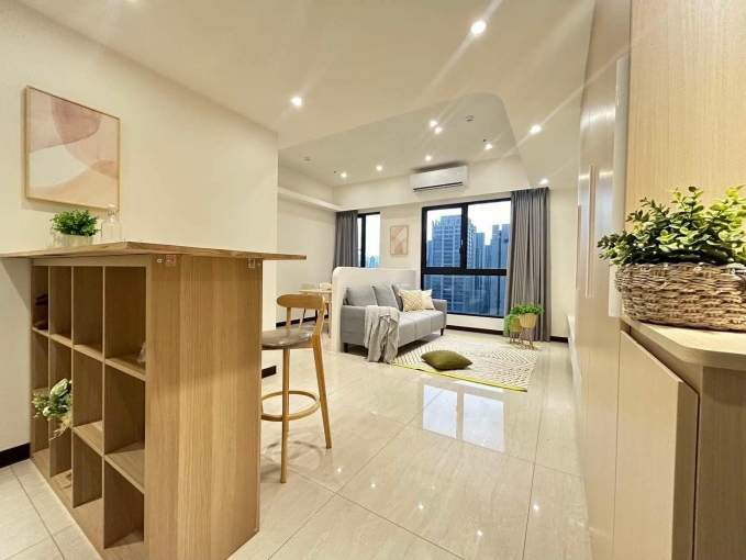 可短租可租補含車位!!立刻入住全新完工，跟照片一模一樣（第1張）