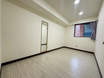 大業路⭐️大四房稀有釋出！近商圈＋學區＋交通便利大四房稀有釋出！近商圈＋學區＋交通便利 - Image 20