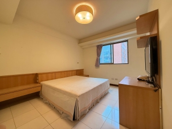 大業路⭐️大四房稀有釋出！近商圈＋學區＋交通便利大四房稀有釋出！近商圈＋學區＋交通便利 - Image 21