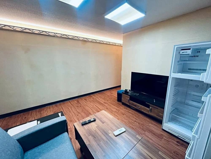 傑出租屋/夜市稀有電梯2房,垃圾代收,採光佳 - Image 2